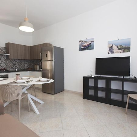 Brecchembe - Holiday Home In The Center Of Lacco Ameno Lacco Ameno  Kültér fotó